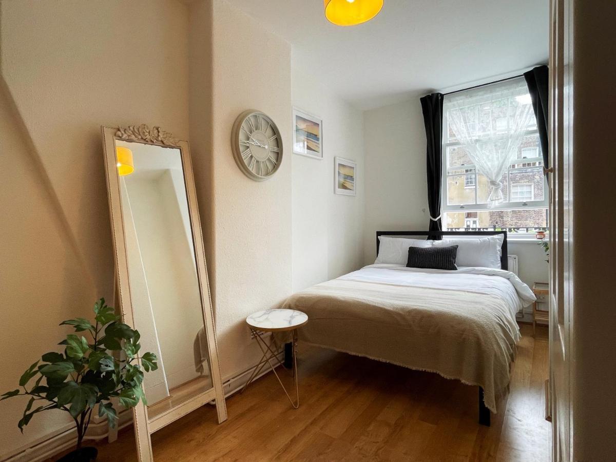 Lisa's Place Near Kings Cross - 2 Double Beds, 1 Sofa Bed, Great Location, Ideal For Families Leilighet London