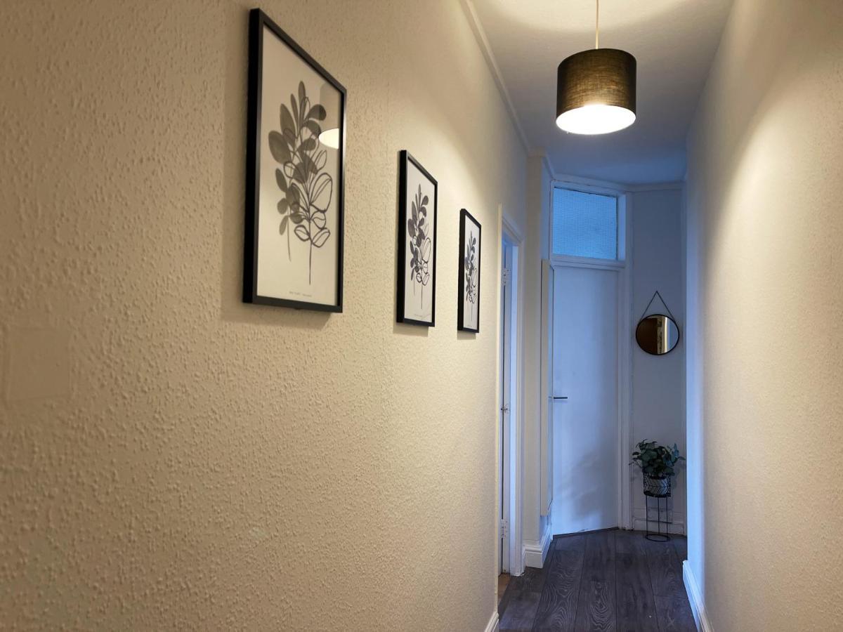 Lisa's Place Near Kings Cross - 2 Double Beds, 1 Sofa Bed, Great Location, Ideal For Families Leilighet London