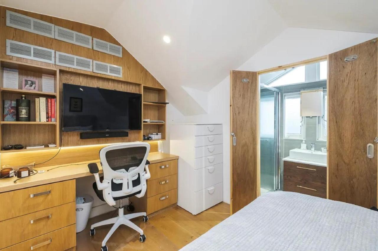 New Stunning 5bd Mews House Feriehus
