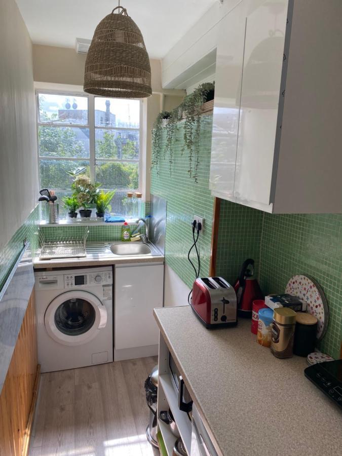 Camden Royale Apartment *