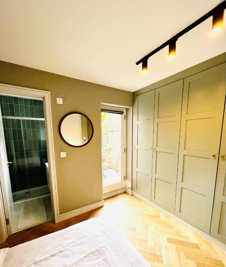 Stylish 1 Bedroom Designer * Londen