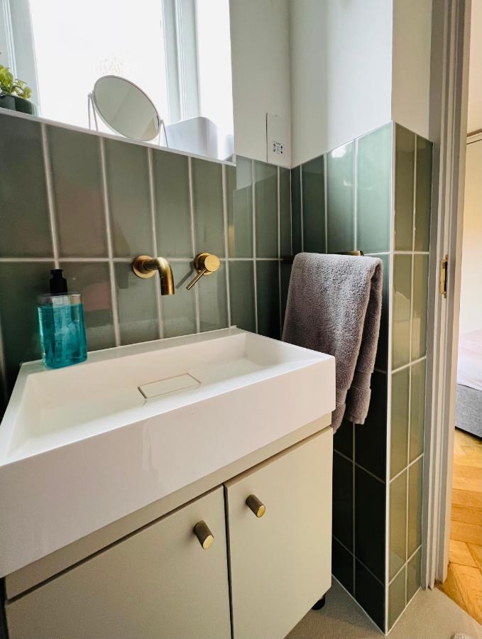 Stylish 1 Bedroom Designer * Londen