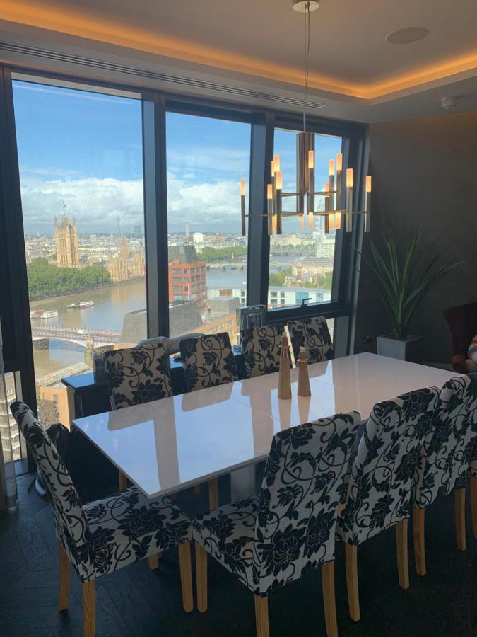 Parliament House - Luxury Penthouse Privatunterkunft