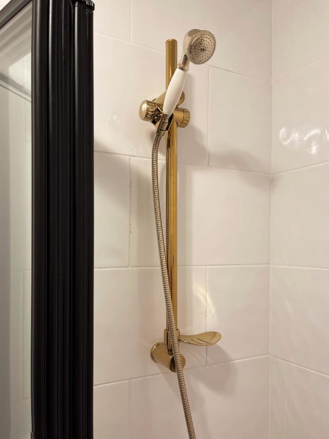 Leilighet Lisa's Place Near Kings Cross - 2 Double Beds, 1 Sofa Bed, Great Location, Ideal For Families London