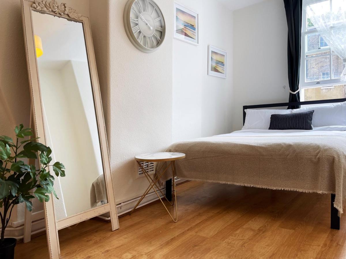 Leilighet Lisa's Place Near Kings Cross - 2 Double Beds, 1 Sofa Bed, Great Location, Ideal For Families
