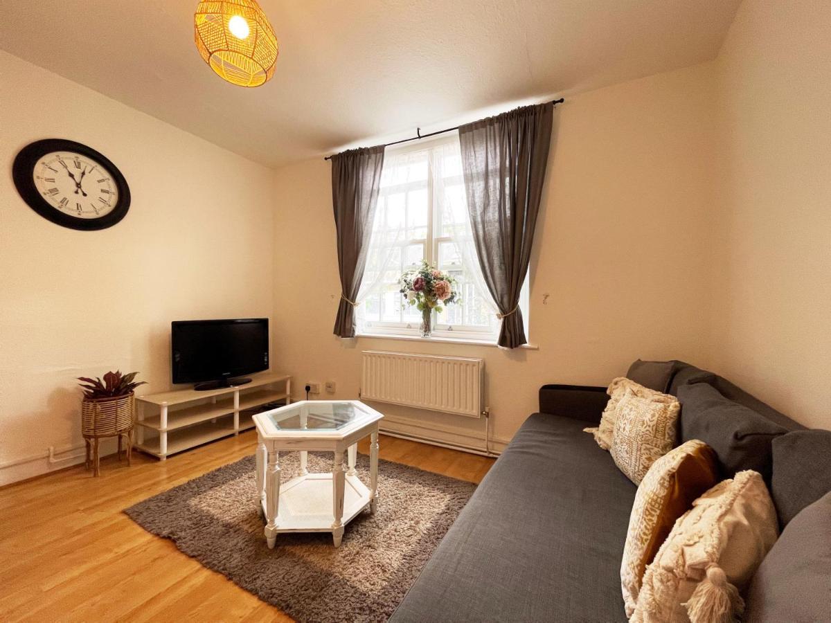 Lisa's Place Near Kings Cross - 2 Double Beds, 1 Sofa Bed, Great Location, Ideal For Families Leilighet *
