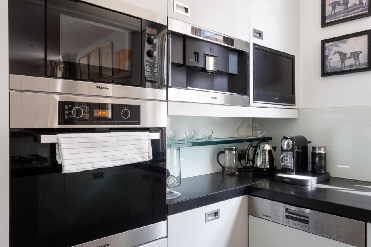 Feriehus New Stunning 5bd Mews House