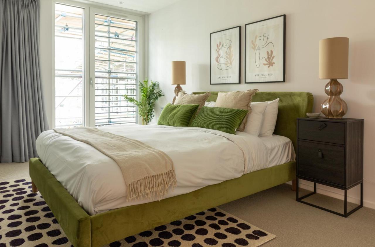 The Aurora's Nest - Lovely 3bdr With Balcony And Study * London