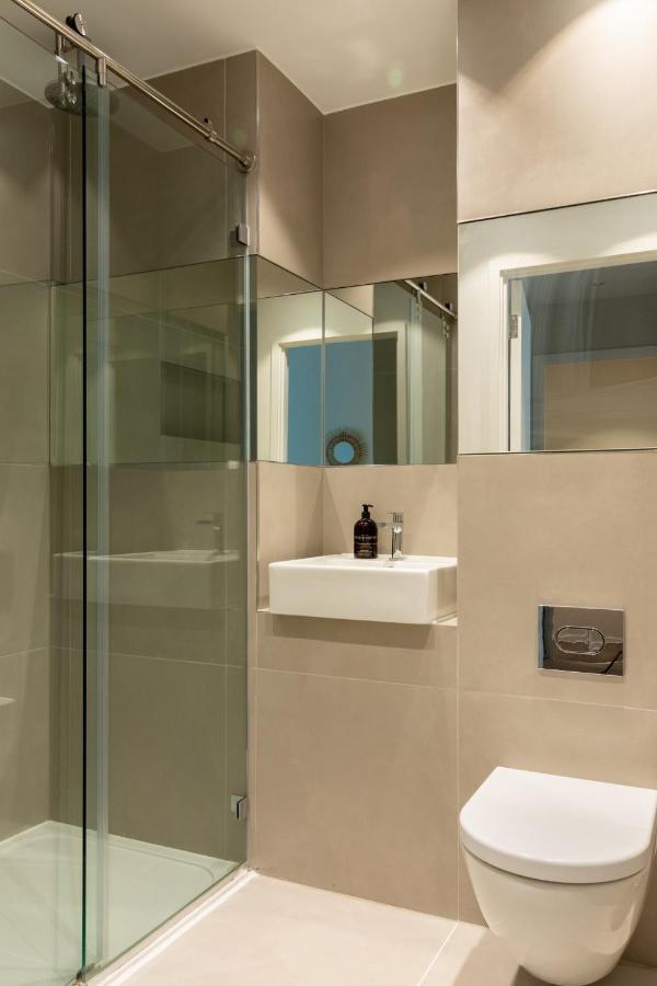The Aurora's Nest - Lovely 3bdr With Balcony And Study Apartment London