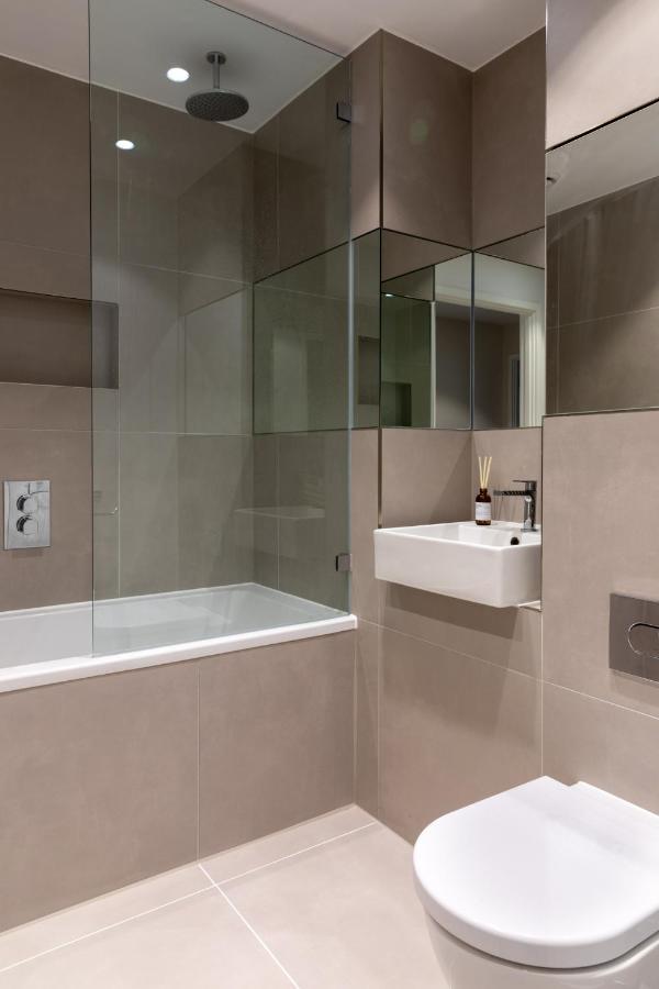 The Aurora's Nest - Lovely 3bdr With Balcony And Study Apartment London