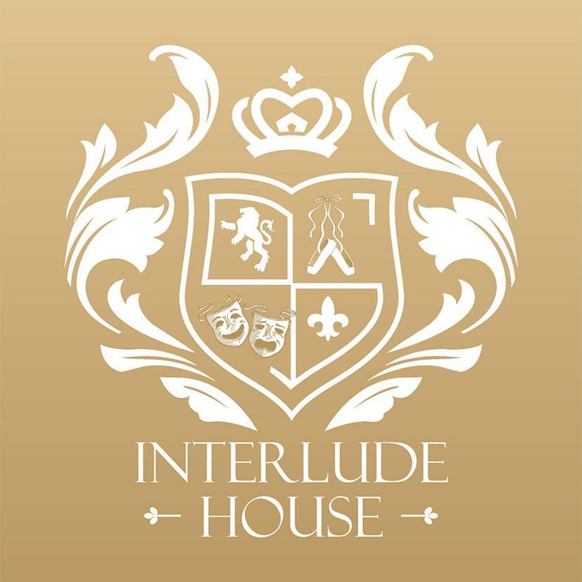 Interlude House B By Living * Londres