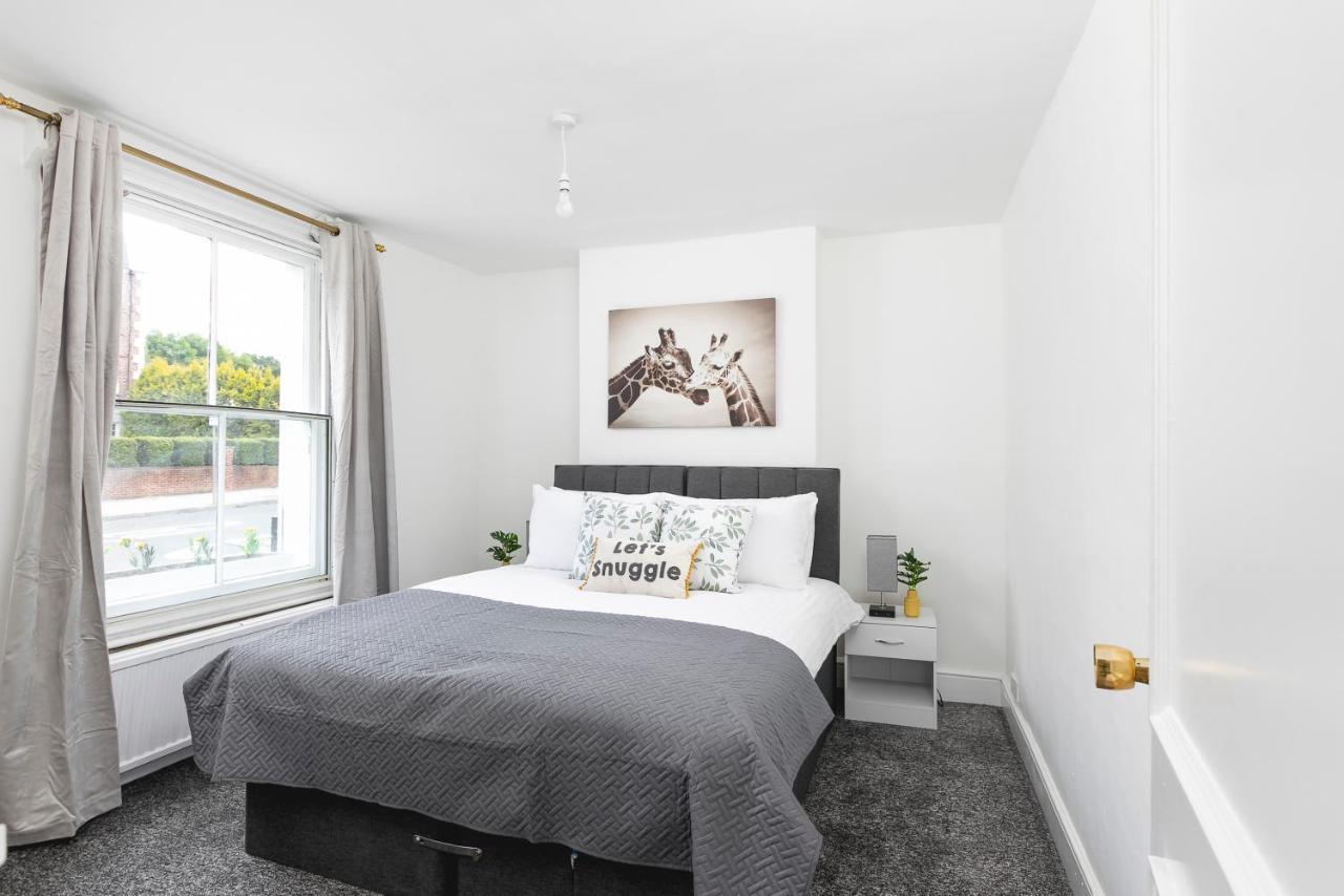 Skyvillion - 2 Bed In Finchley- 2 Mins Walk To East Finchley Tube Station Appartement