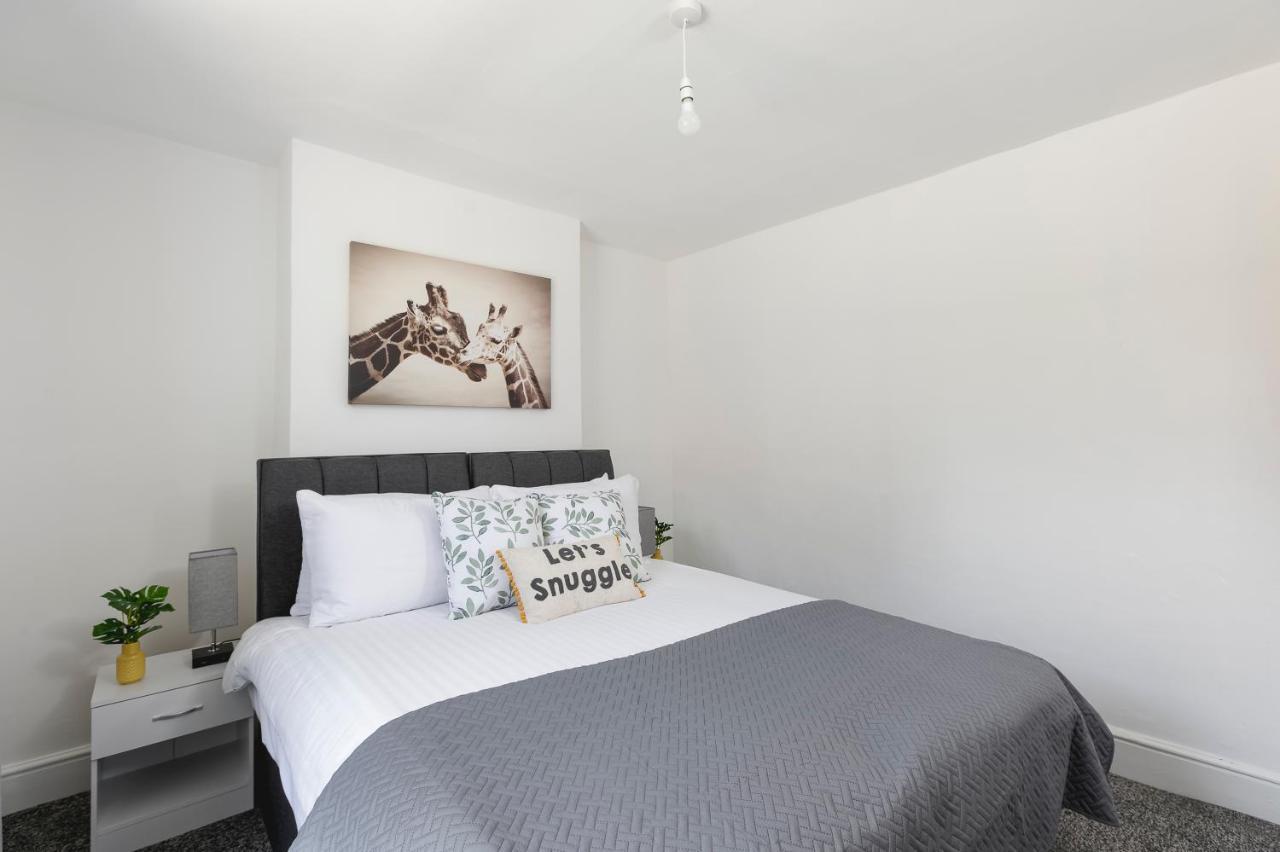 Skyvillion - 2 Bed In Finchley- 2 Mins Walk To East Finchley Tube Station * Londen