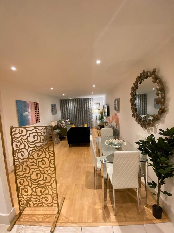 Fabulous 2 Bed In Vauxhall