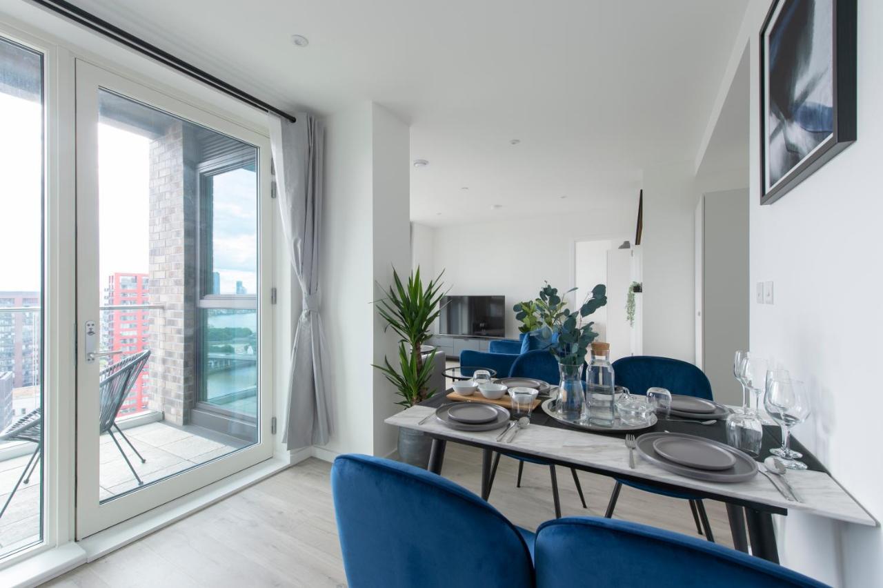 Appartement Ac Luxe Penthouse With Free Parking Londen