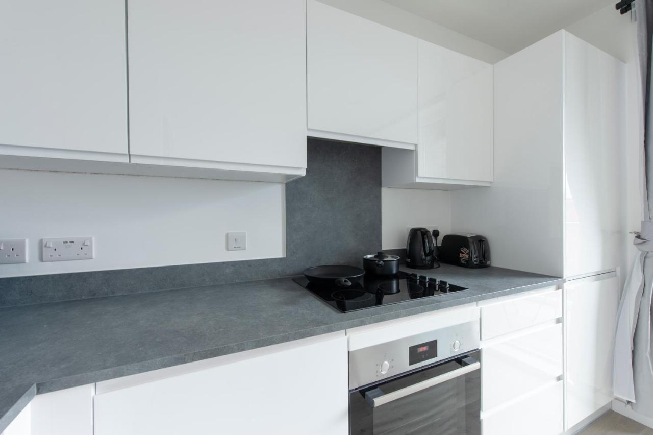 Ac Luxe Penthouse With Free Parking * London