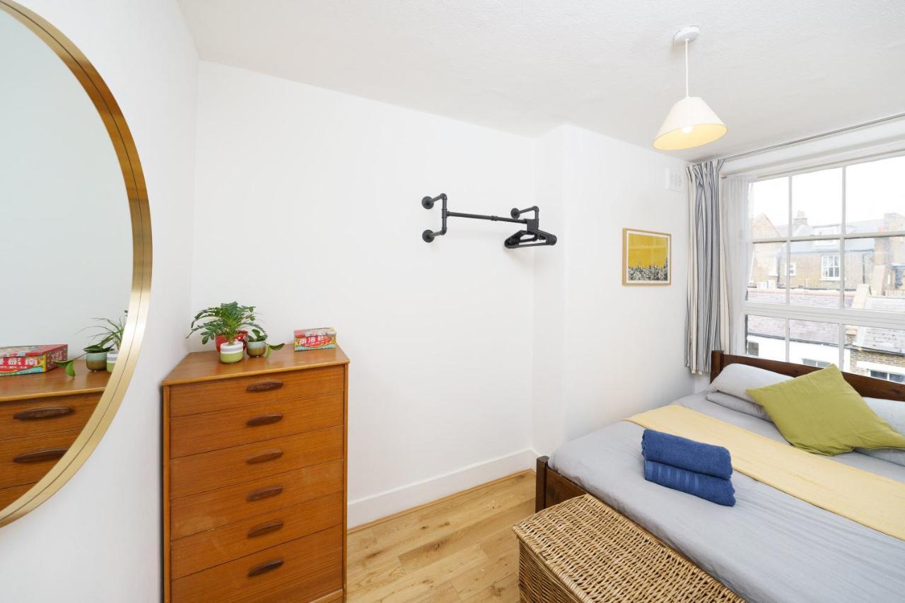 50 Meters To The Metro Appartement