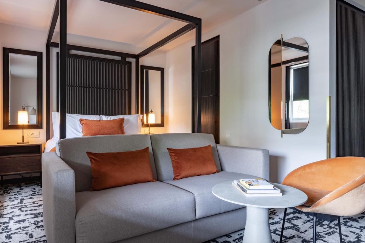 La West - Hyde Park Hotel