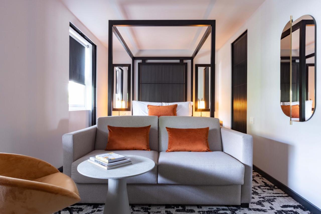 La West - Hyde Park Hotel London
