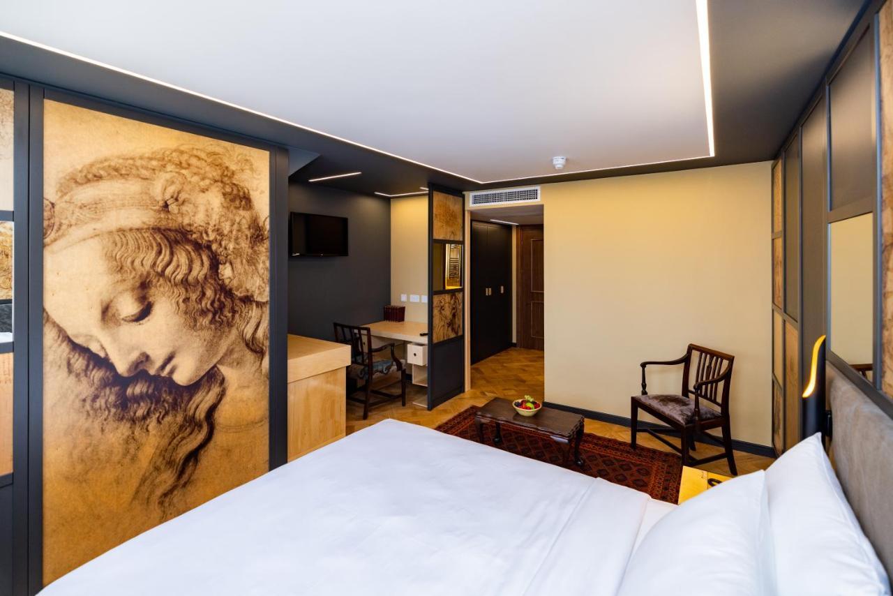 Limehouse Library 4* London