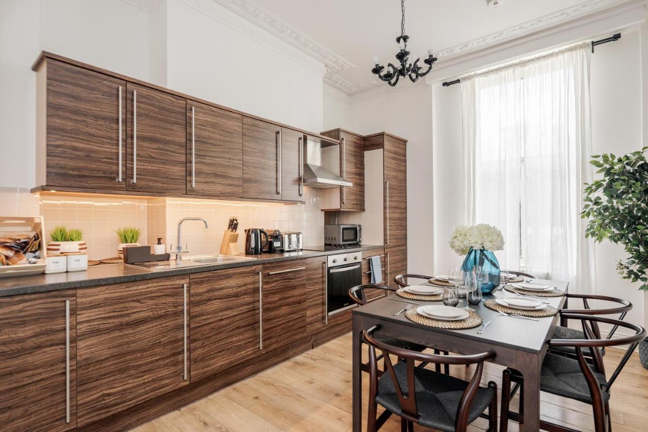 Elegant 3bed In Kensington Olympia * Londen