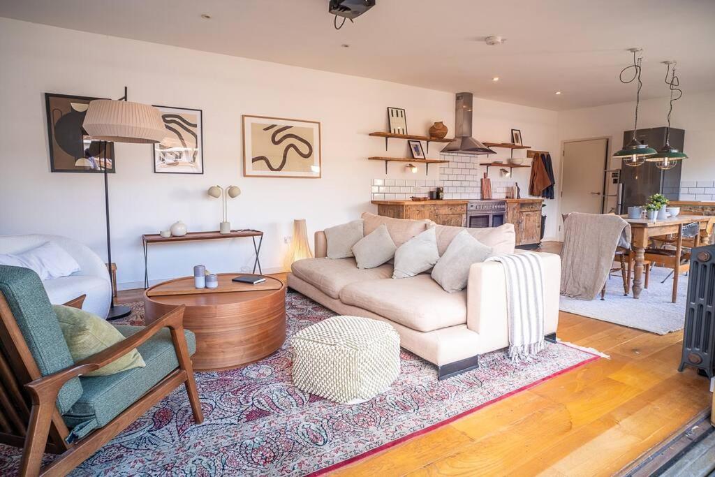 Penthouse At The Old Tea Factory Appartement