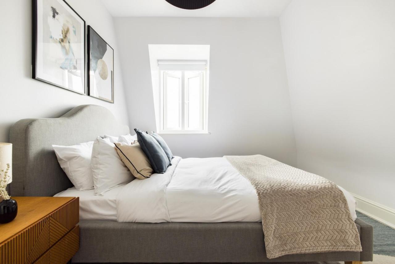 The St Johns Wood Classic - Snazzy 2bdr Flat