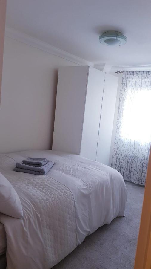 Leilighet Lovely 2 Bedroom Flat In The Heart Of Water Wimbledon