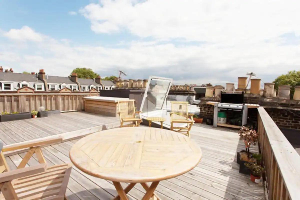 Sunny 2 Bedroom, 2 Bathroom With Roof Terrace Leilighet *