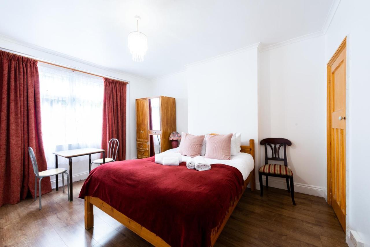 Apartment Spacious Shepherds Bush With Garden *