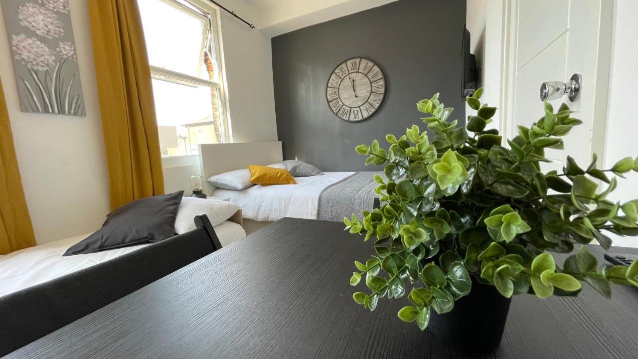 Lovely Flat In The Heart Of Holloway. London