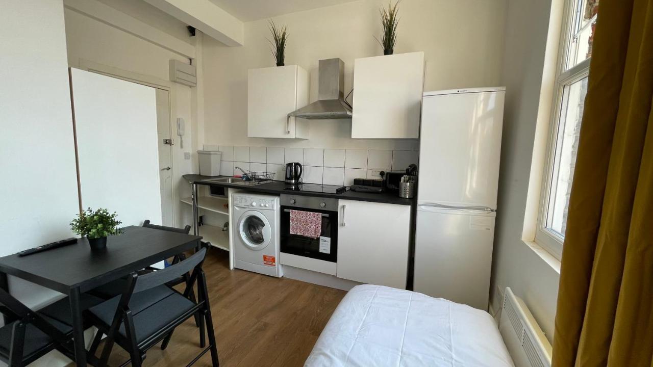 Lovely Flat In The Heart Of Holloway. *