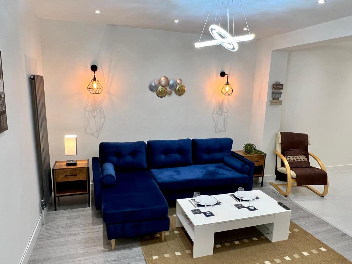 Feriehus Wembley Stadium 5 Star Brand New Luxury Sleeps 14 With Parking