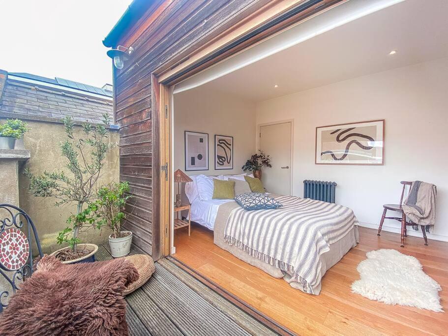 Penthouse At The Old Tea Factory Appartement Londen