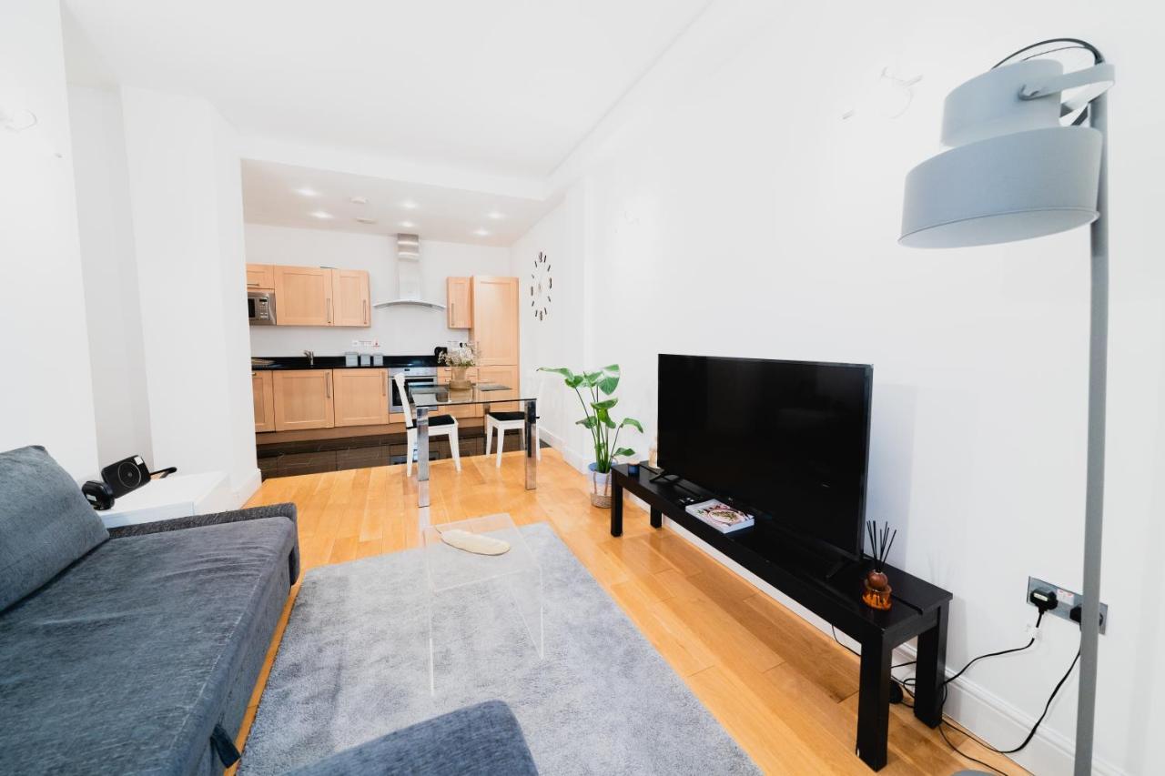 Covent Garden 2-bedroom *