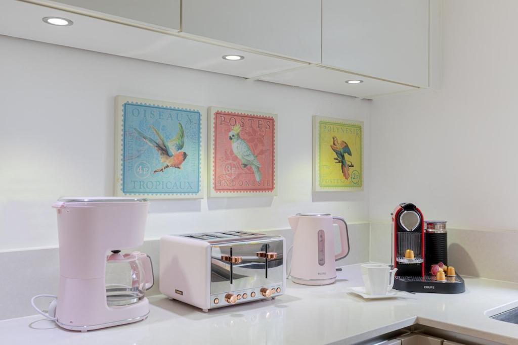 Tower Bridge Luxxe Nomads Lavish Choice For Large Groups - Free Parking *