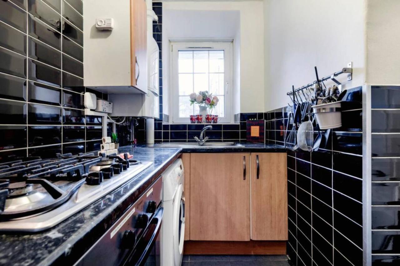 Fabulous 2 Bedroom In Bridge Appartement Londen