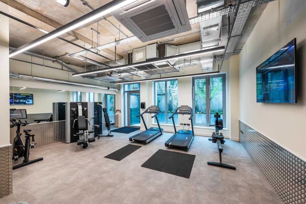 For Students Only Private Bedrooms With Shared Kitchen At Great Court In Leilighet London