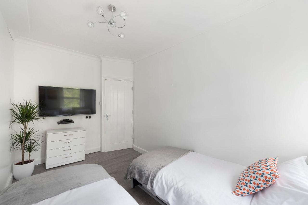 Cosy Flat On Oxford Circus, Central Apartment