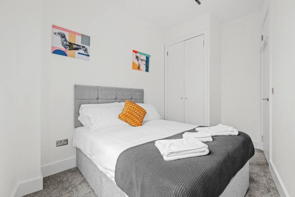 Charming 2 Bed Free Wifi Close To Camden Leilighet London