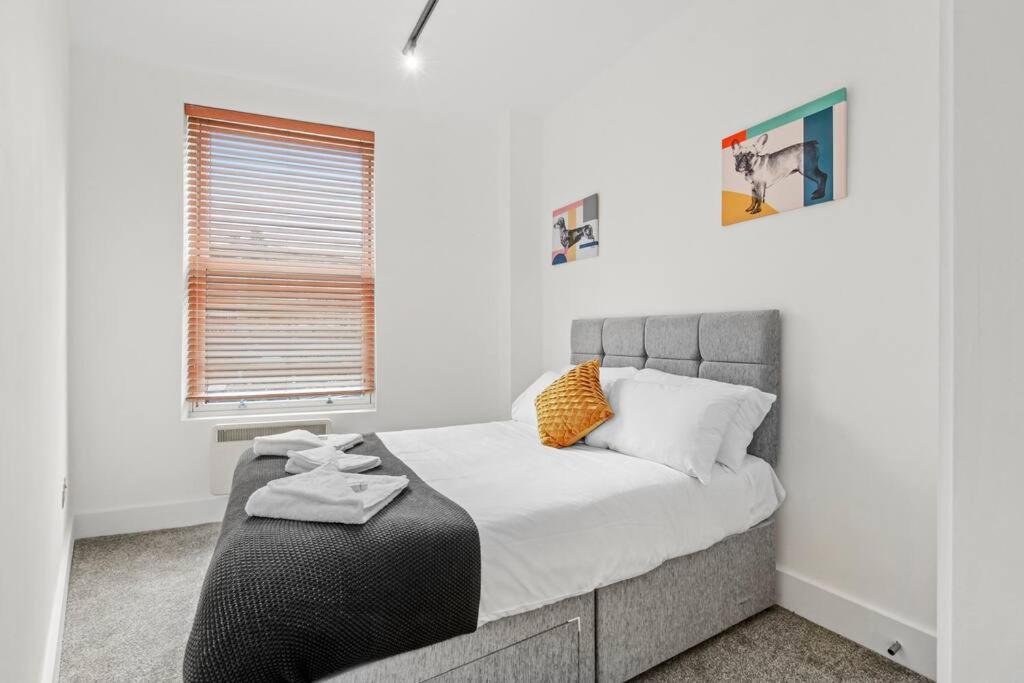 Charming 2 Bed Free Wifi Close To Camden Leilighet London