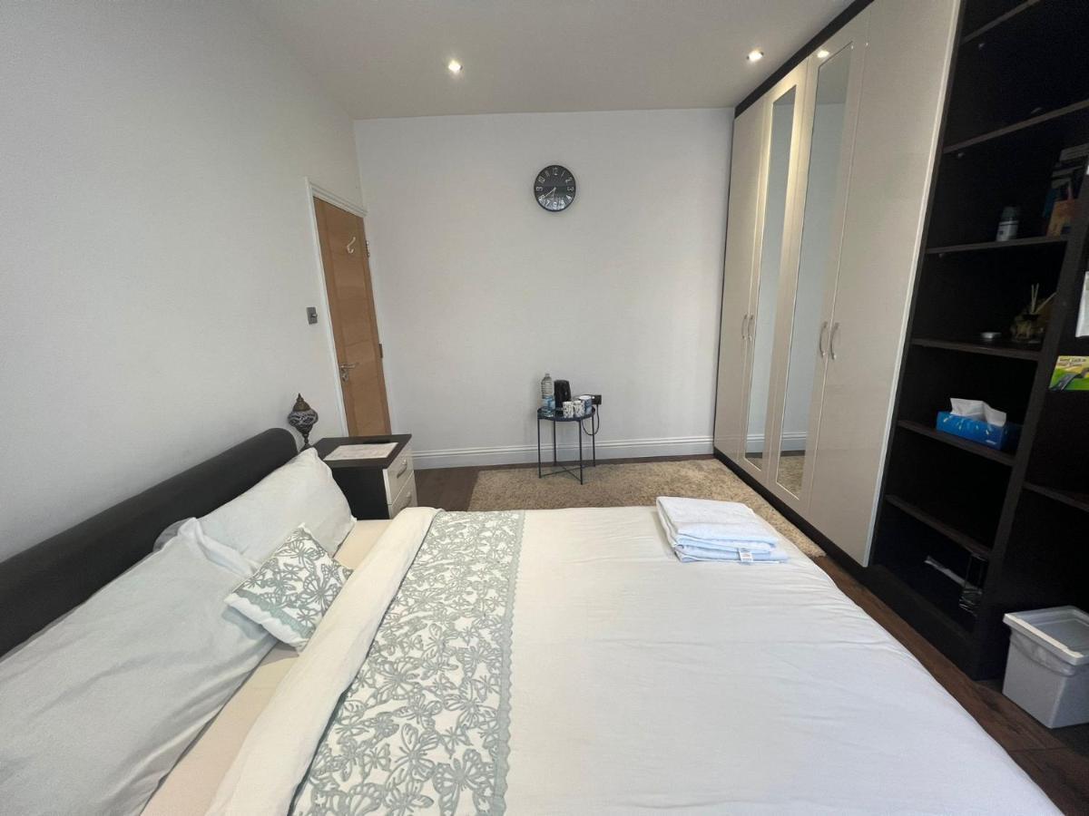 Deluxe Near Tottenham Hotspur Stadium Privatunterkunft