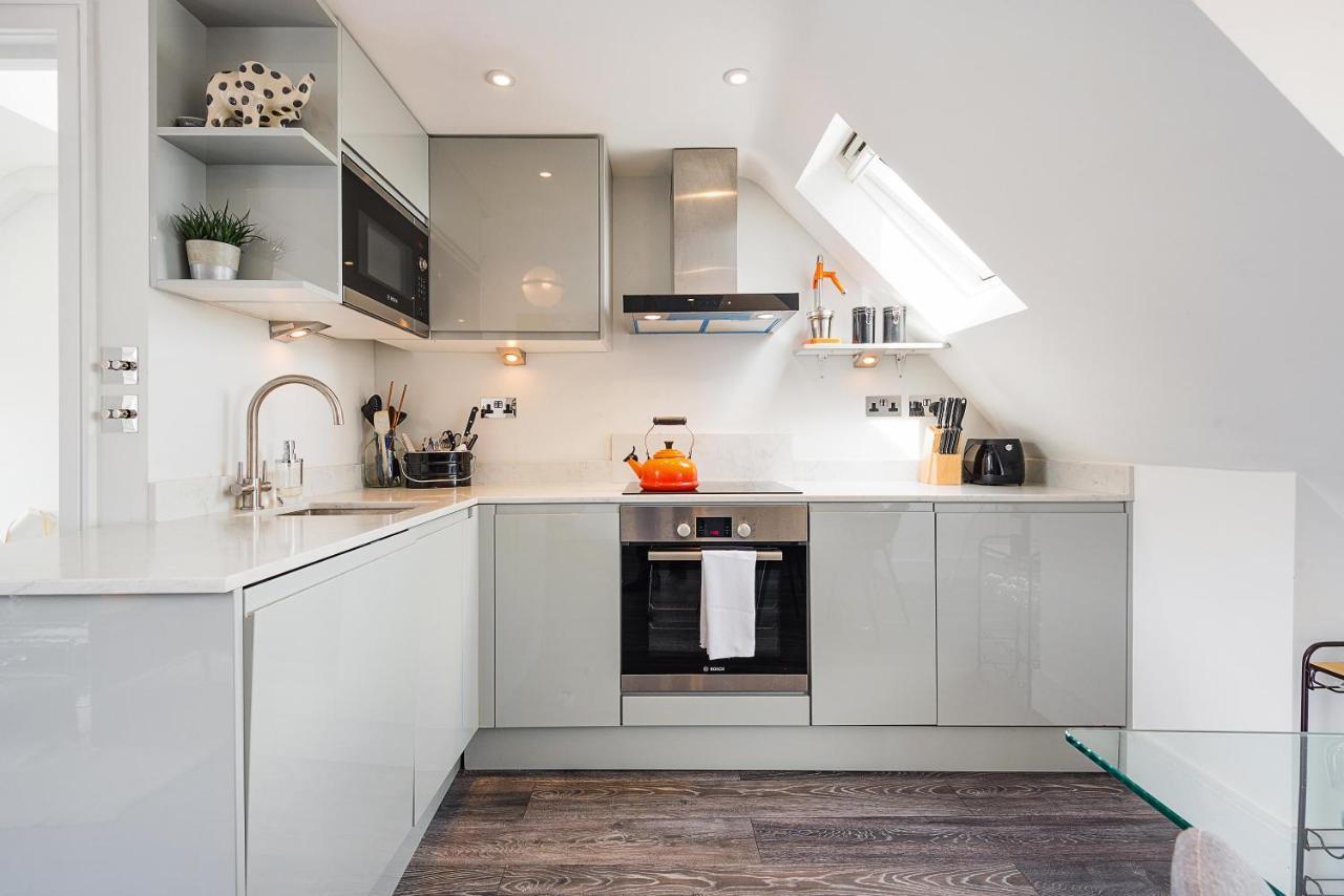 Hampstead High Flyer Duplex Aprtment Apartment