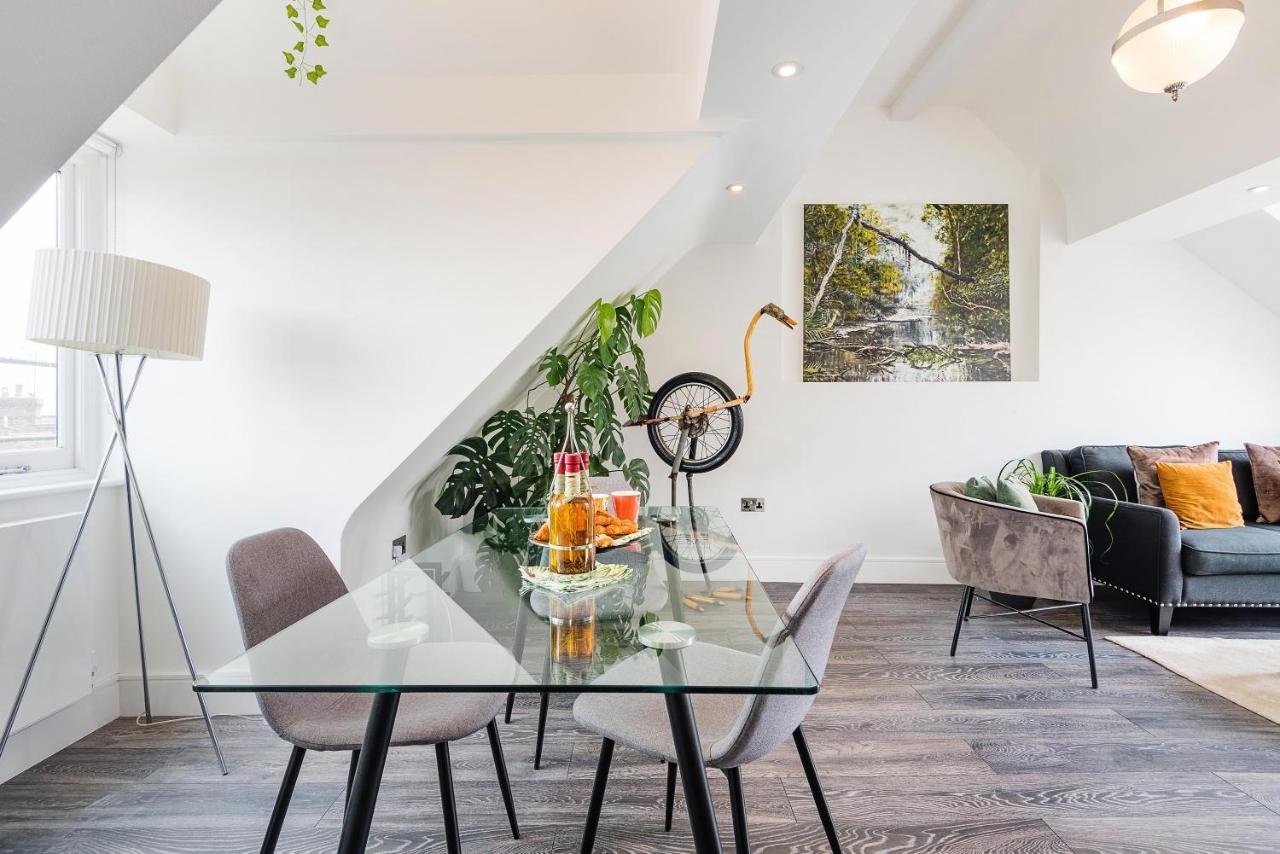 Apartment Hampstead High Flyer Duplex Aprtment
