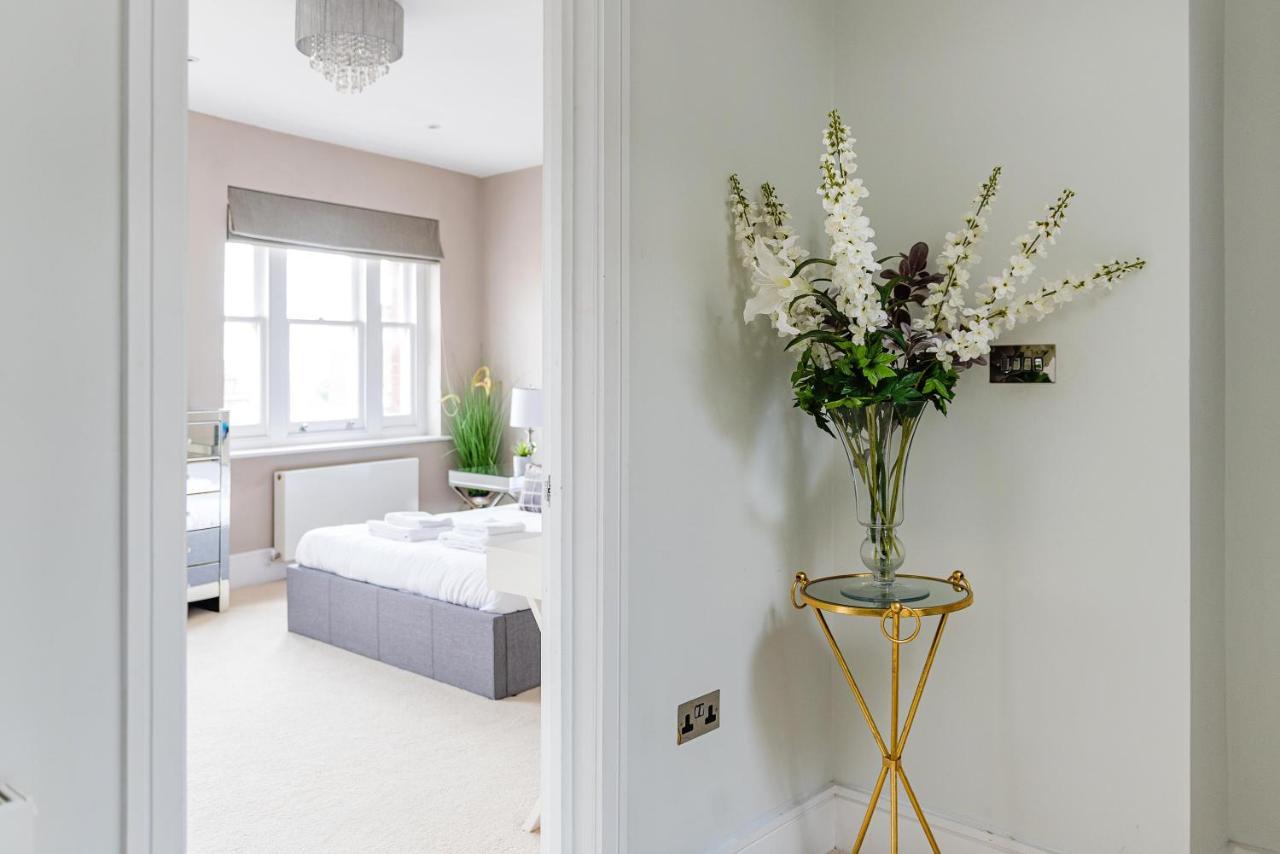 Hampstead High Flyer Duplex Aprtment London