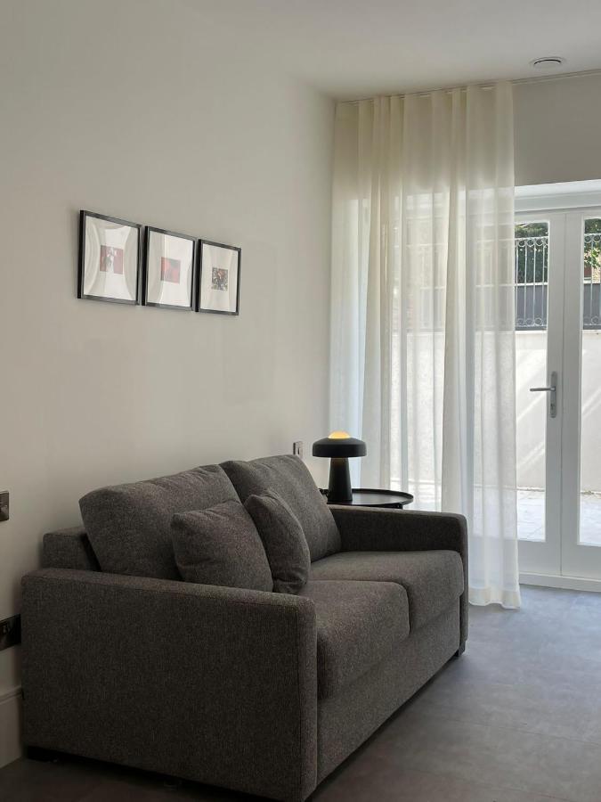 Apartamento Brand New 3-bedroom In *