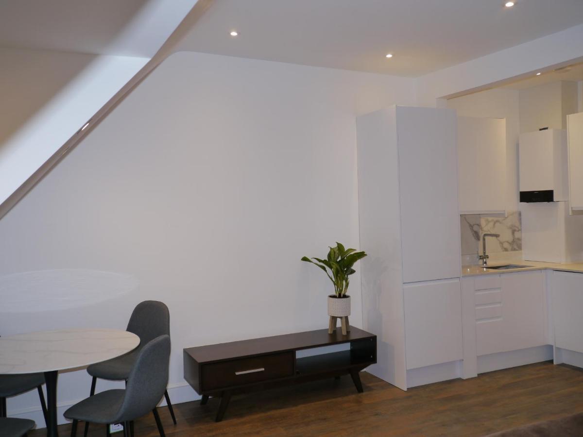 Avonmore West Kensington * London