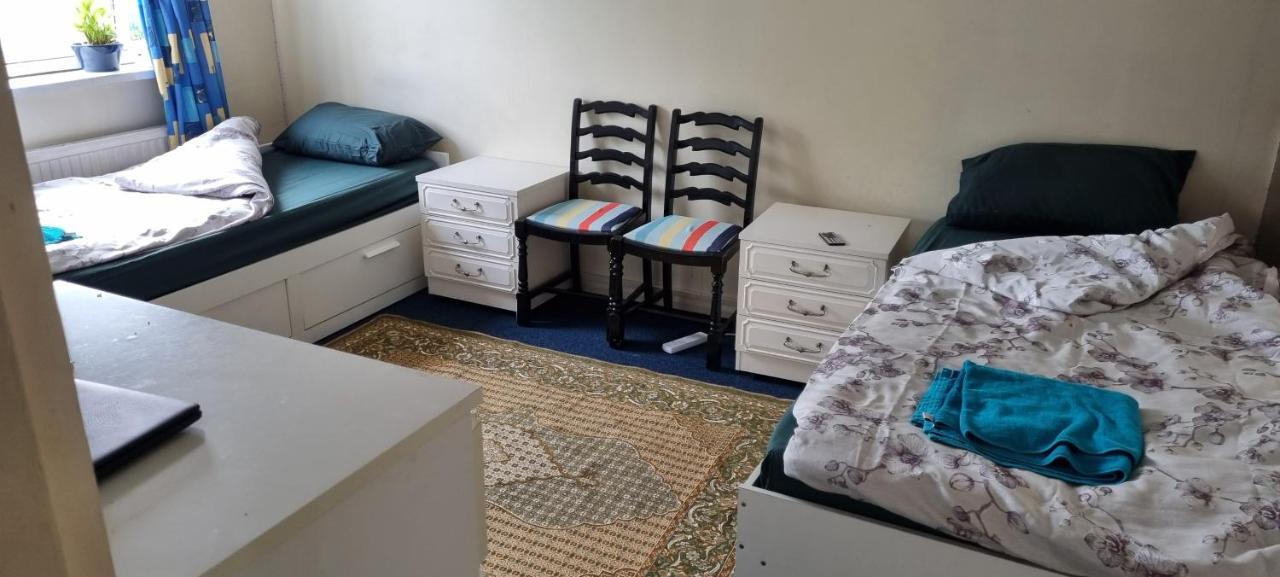 Leilighet Private In Shares Flat Near Heathrow Airport *