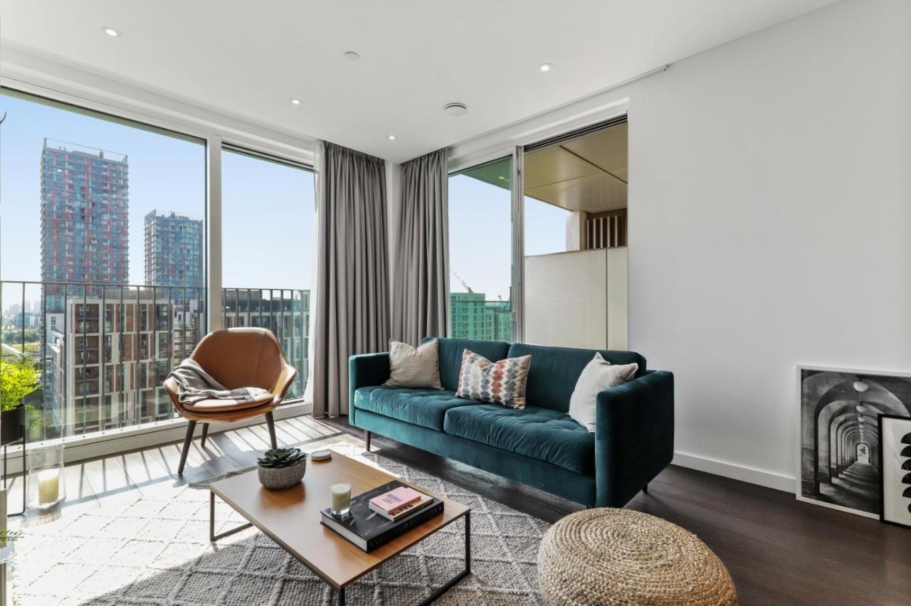 Leilighet Ellie N Conys 3 Bedroom With 2 Bathrooms, An Ensuite, Kitchen And Balcony In Stratford Westfield