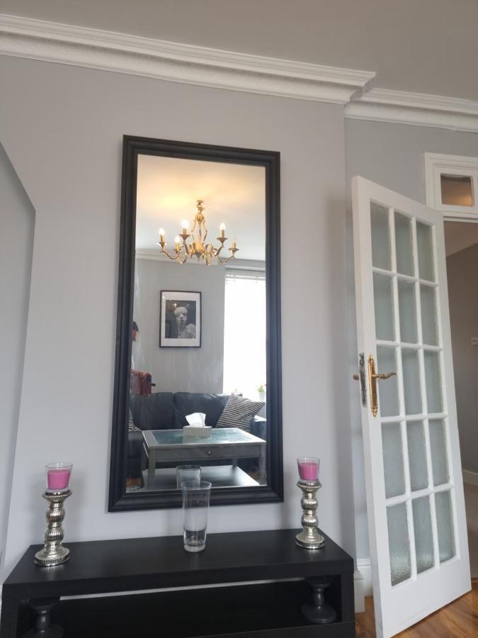 Beautiful 2 Bedroom Flat In Frampton Street * Londen